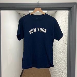 2014 Derek Jeter Farewell Tee size Medium